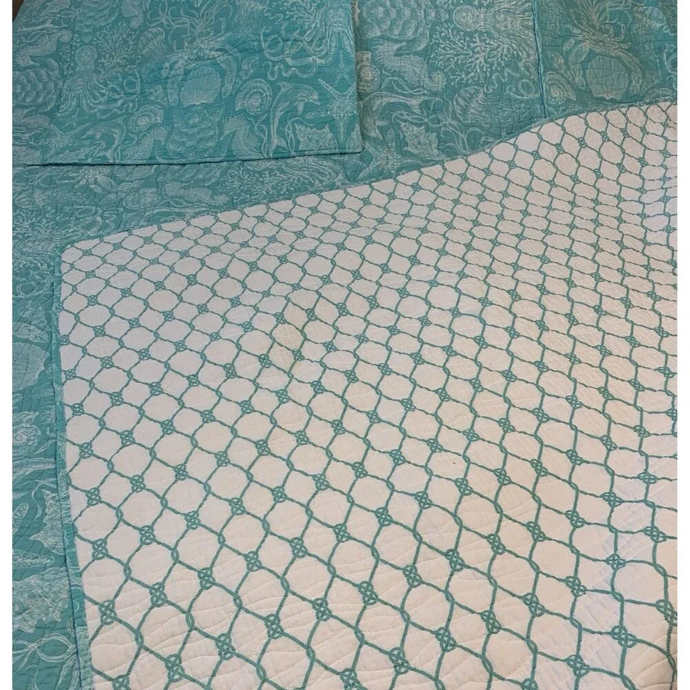 VTG Queen/Full Reversible Quilted Comforter Set Shams Teal/White Cottagecore Y2K